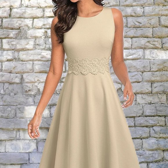 Round Neck Sleeveless Lace Trim Dress - Picture 1 of 7